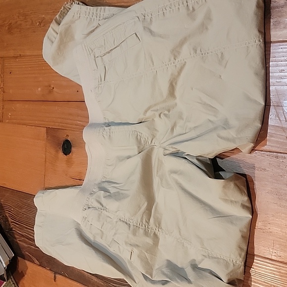 Eddie Bauer pants, size 16 - Picture 5 of 6